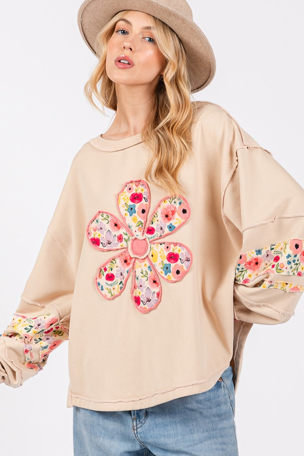 Daisy Patch Applique Long Sleeve Sweatshirt