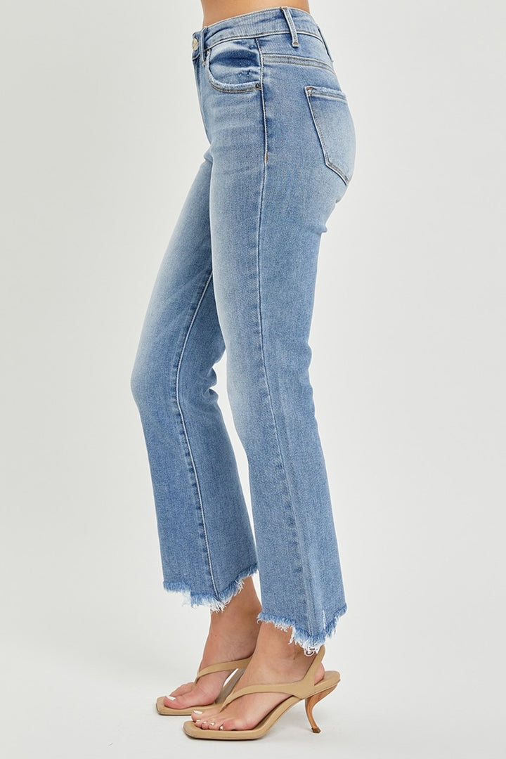 Frayed Hem Cropped Straight Jeans