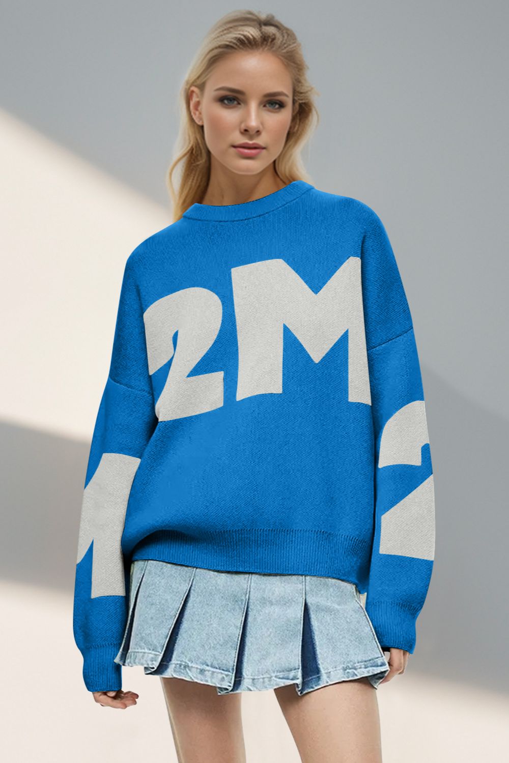 Contrast Letter Round Neck Long Sleeve Sweater