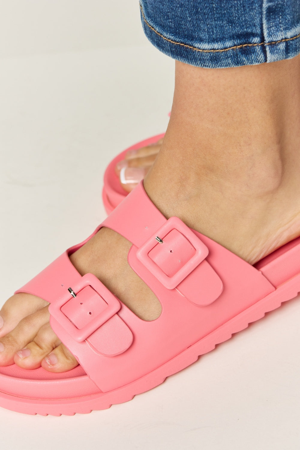 Legend Double Buckle Open Toe Sandals Pink