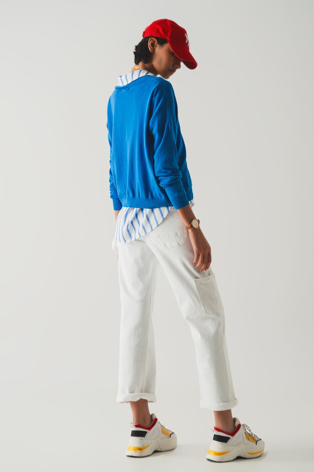 V-Neck Fine Knit Sweater in Blue