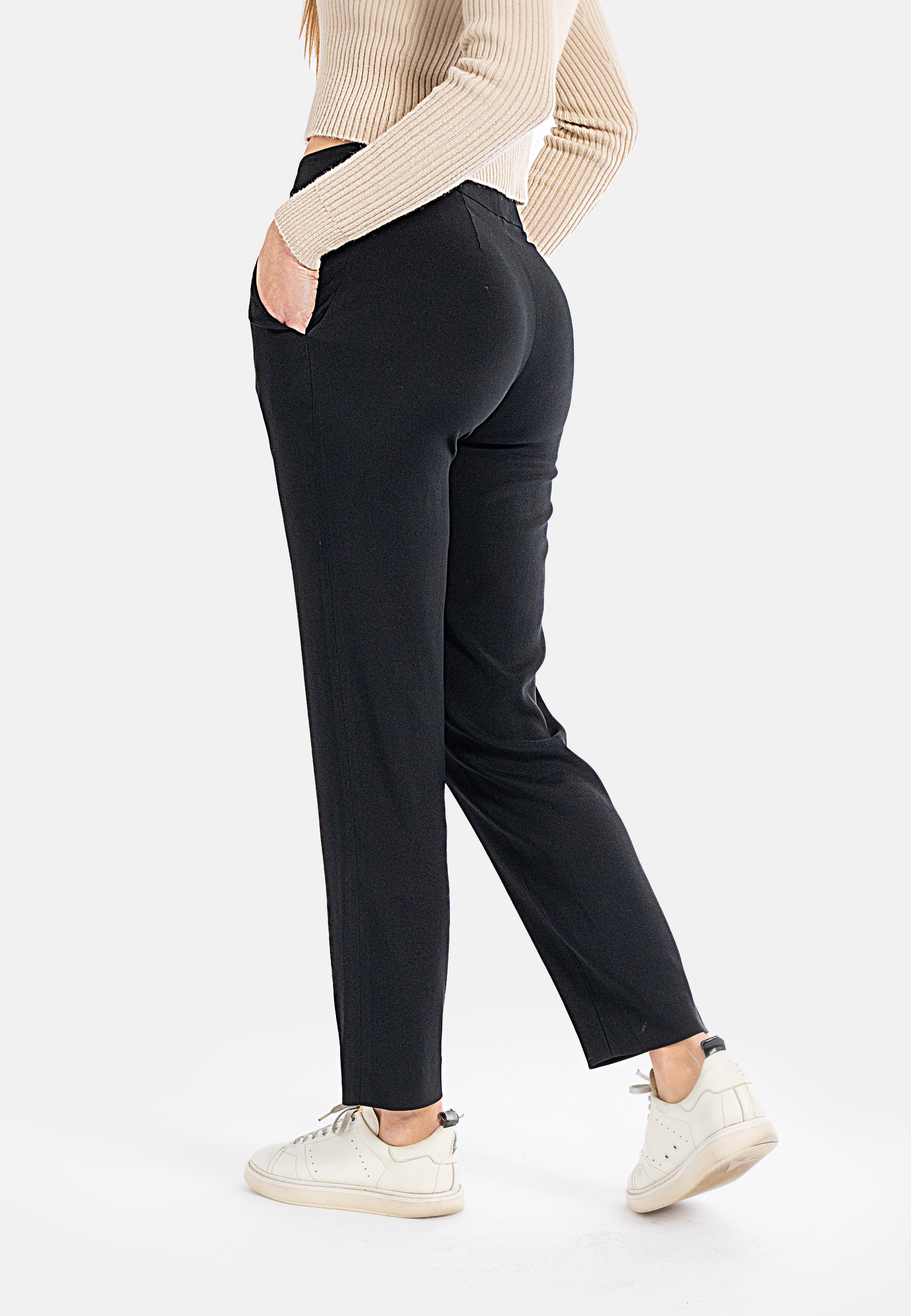 Darwin Ankle-Length Trousers With Side Pockets