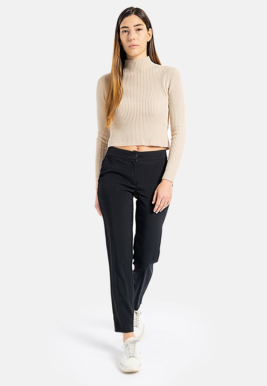 Darwin Ankle-Length Trousers With Side Pockets