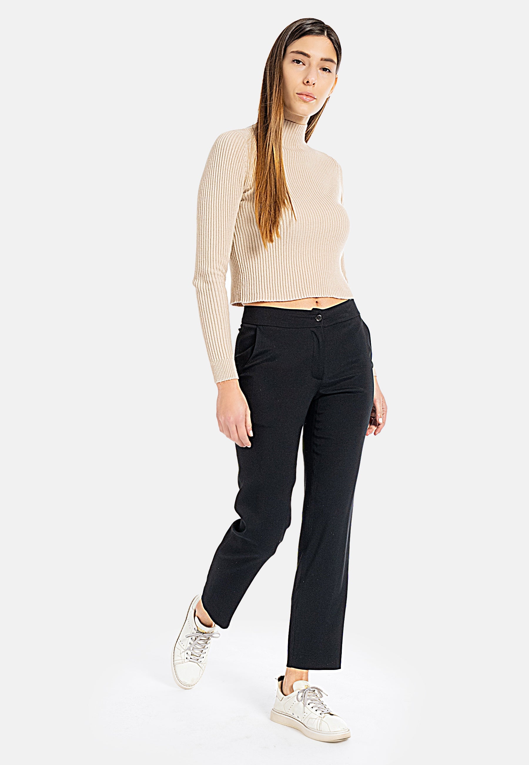 Darwin Ankle-Length Trousers With Side Pockets