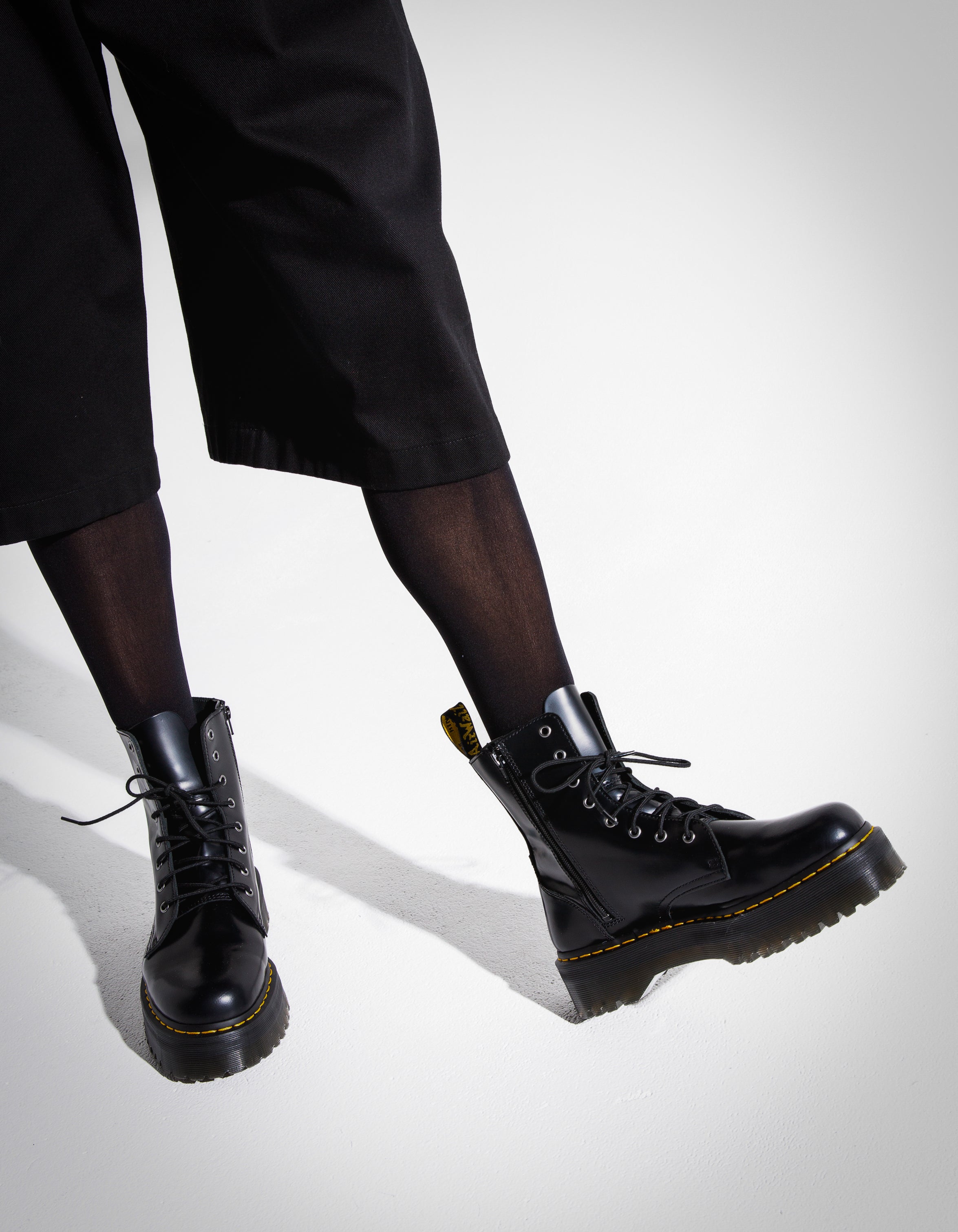 Opaque Tights ⦁ Noir