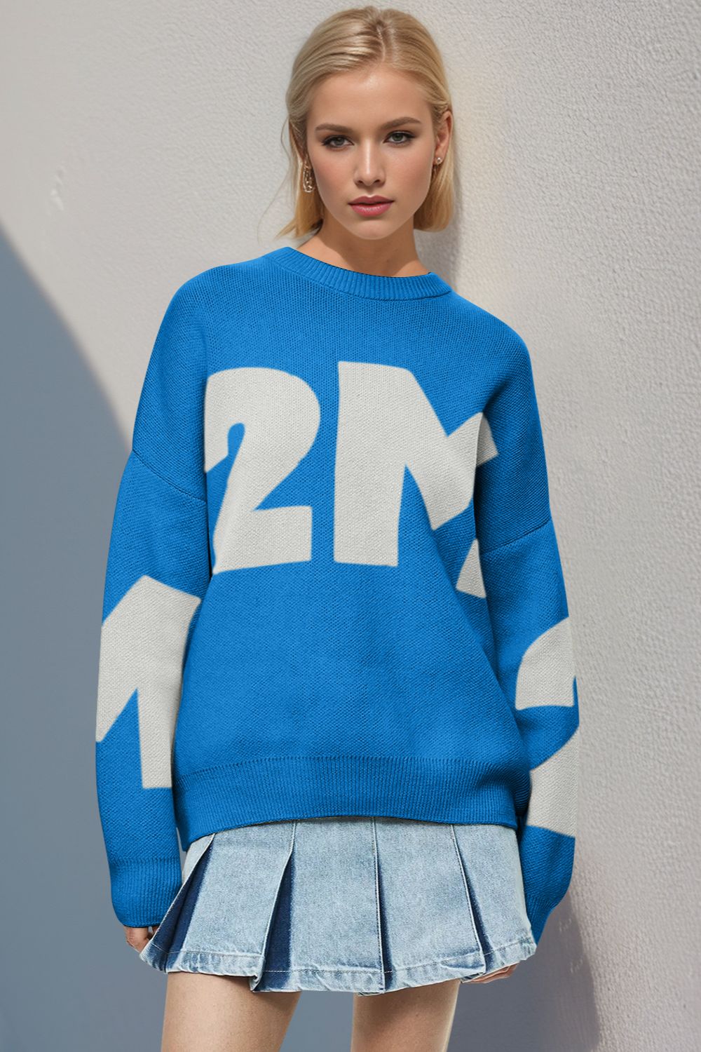 Contrast Letter Round Neck Long Sleeve Sweater