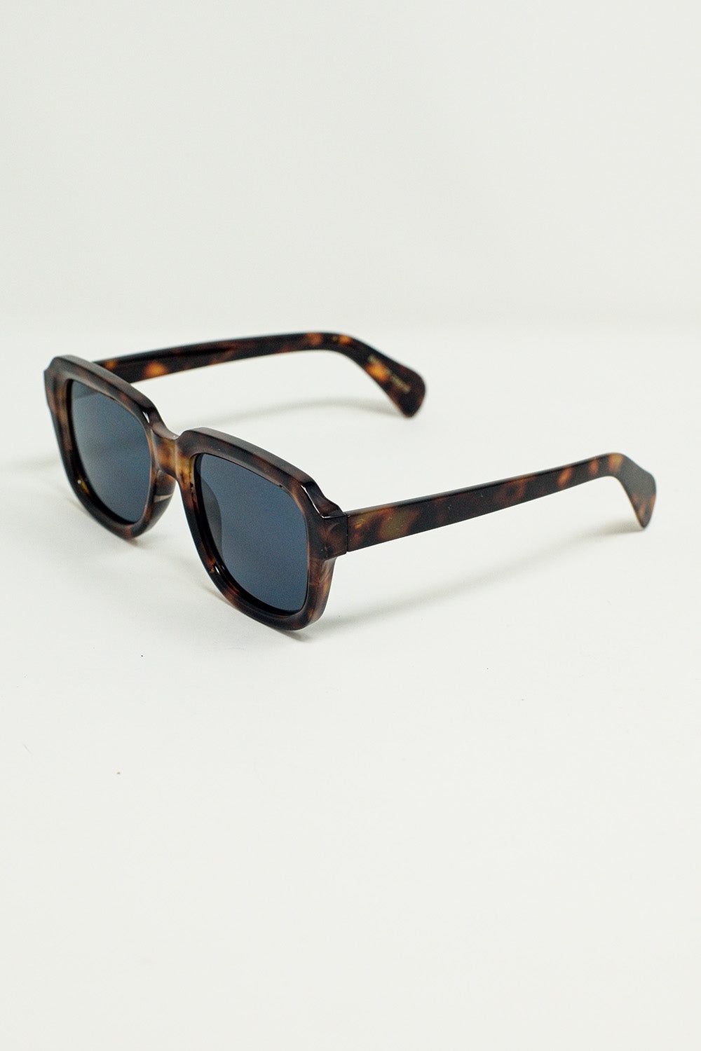 Chunky Square Sunglasses with Dark Brown Tortoise Shell Frame