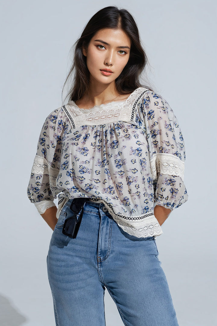 Romantic Blouse with Flowers and Lace Detail