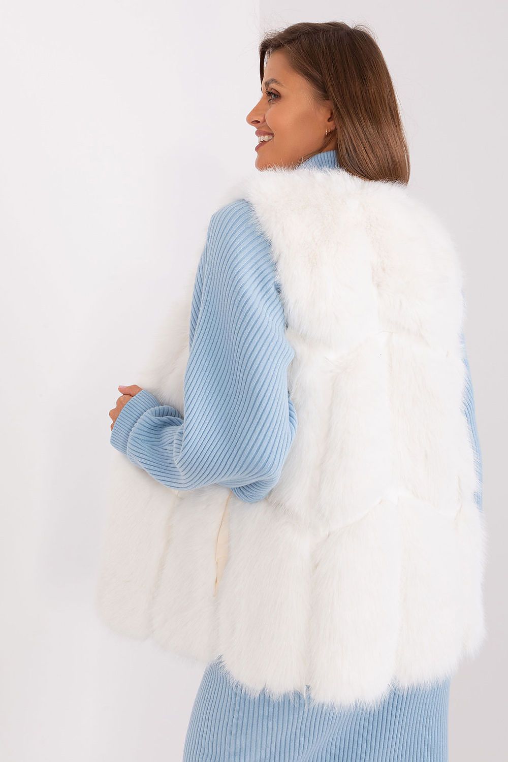 Faux Fur Vest Jacket Off White