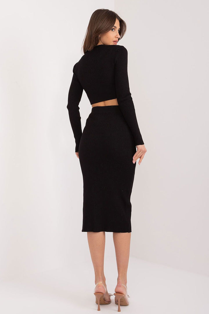 Factory Price Long Sleeve Sweater & Midi Skirt Set Black