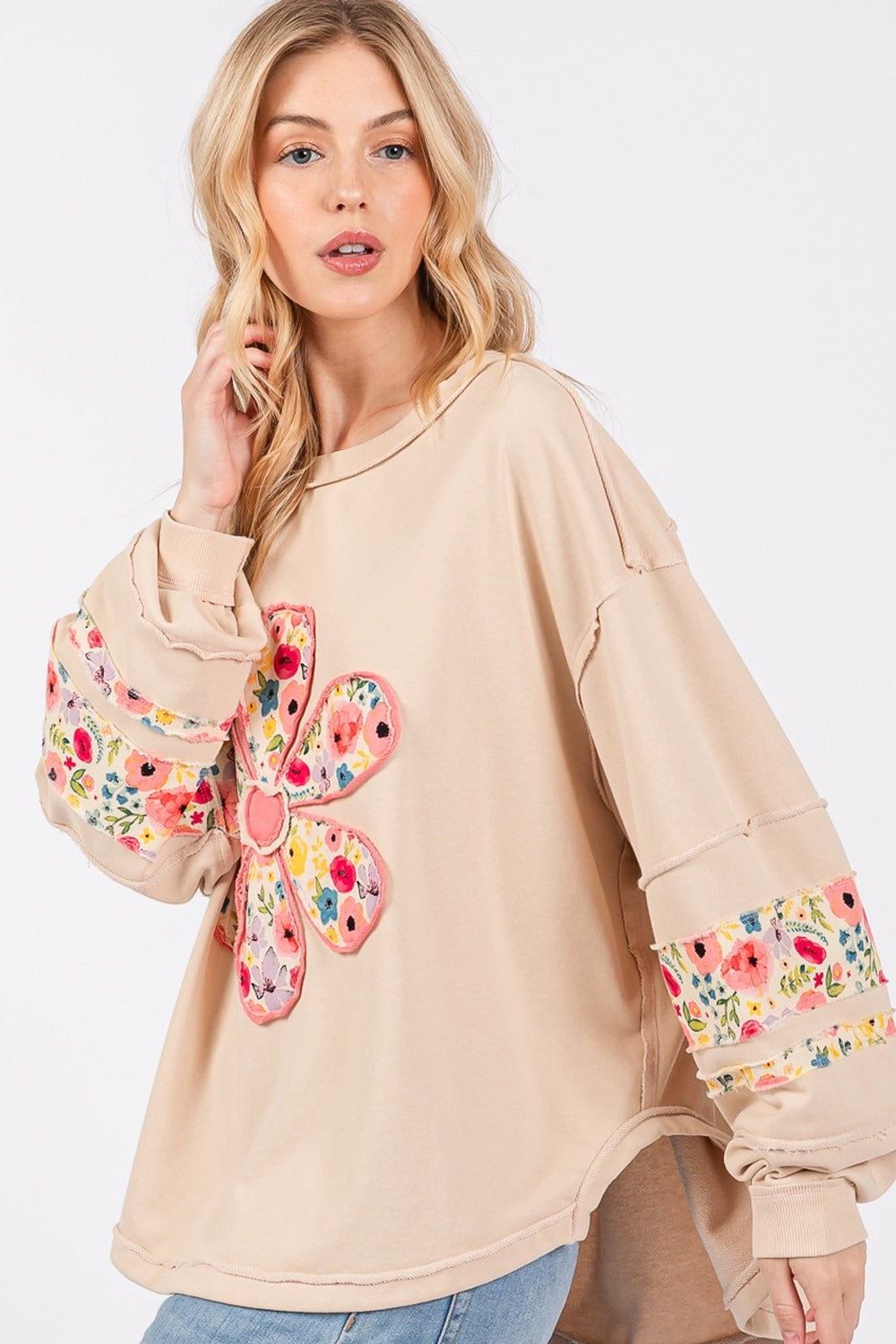 Daisy Patch Applique Long Sleeve Sweatshirt