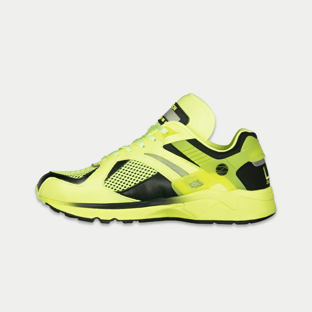 LA Gear Men's Catapult Light-Up x Glow Lowtop Sneaker | Neon Yellow x Black