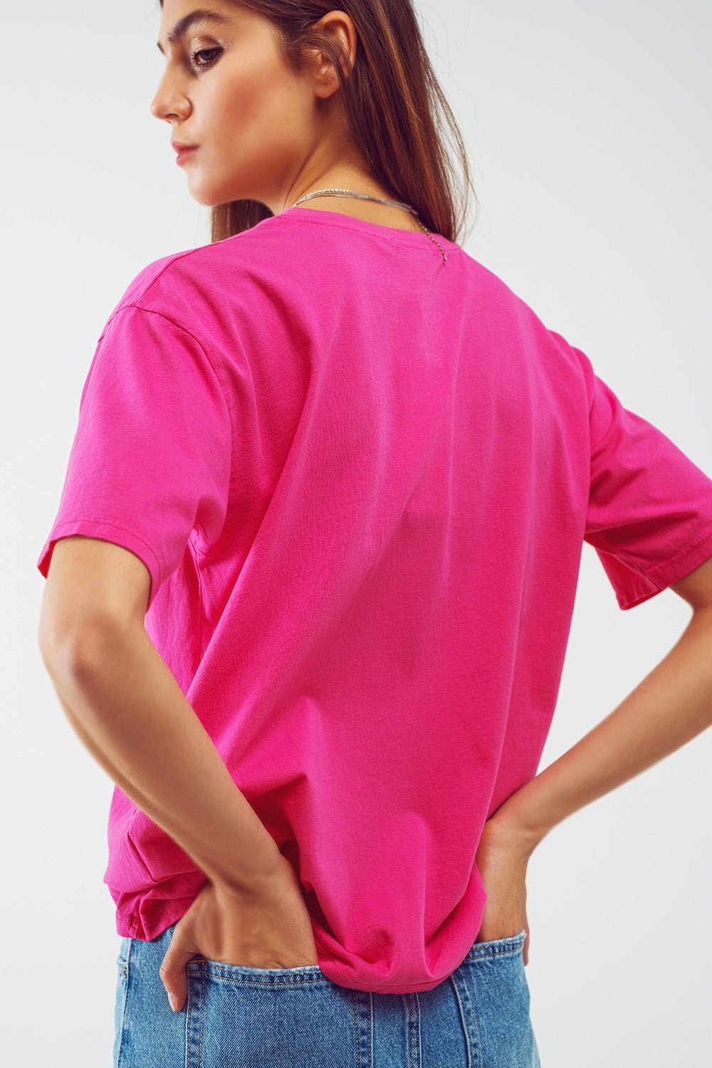 T-Shirt with Limited Graphic Print in Fuchsia