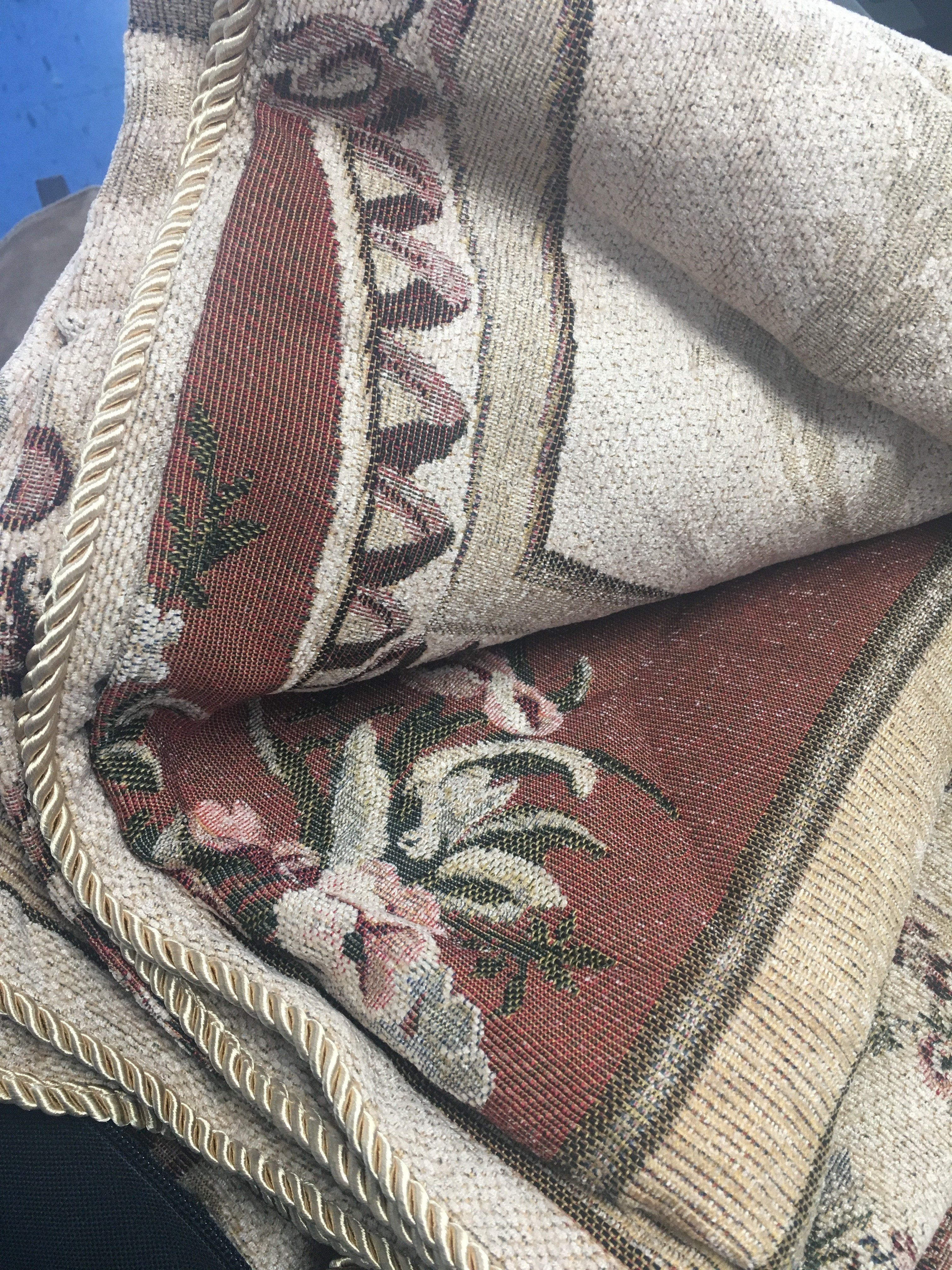 Orange & Beige Spices Victorian Floral Medallion Chenille Bedspread Twin Size 3-Piece Set