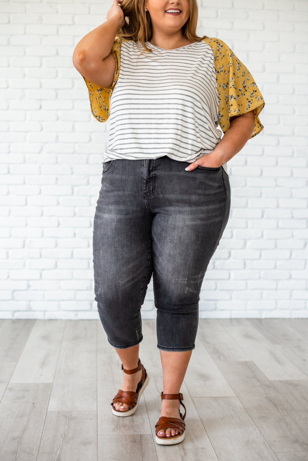 Judy Blue Alright With Me Women's Capri Jeans