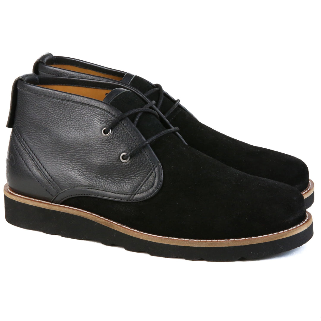 The Nolan Laced Shoe in Black