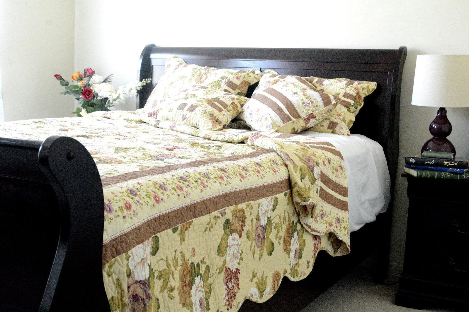 Dusty Roses Garden Floral Patchwork Cotton Quilted Bedspread Set