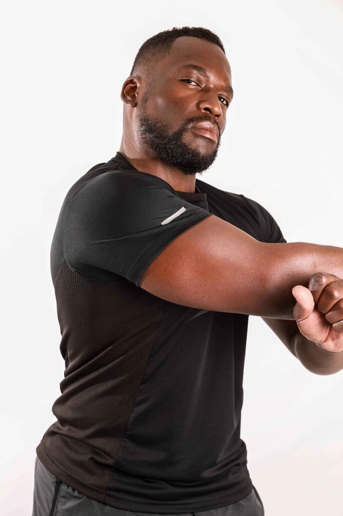 Robert Short Sleeve T-Shirt with Reflective Logo in Black