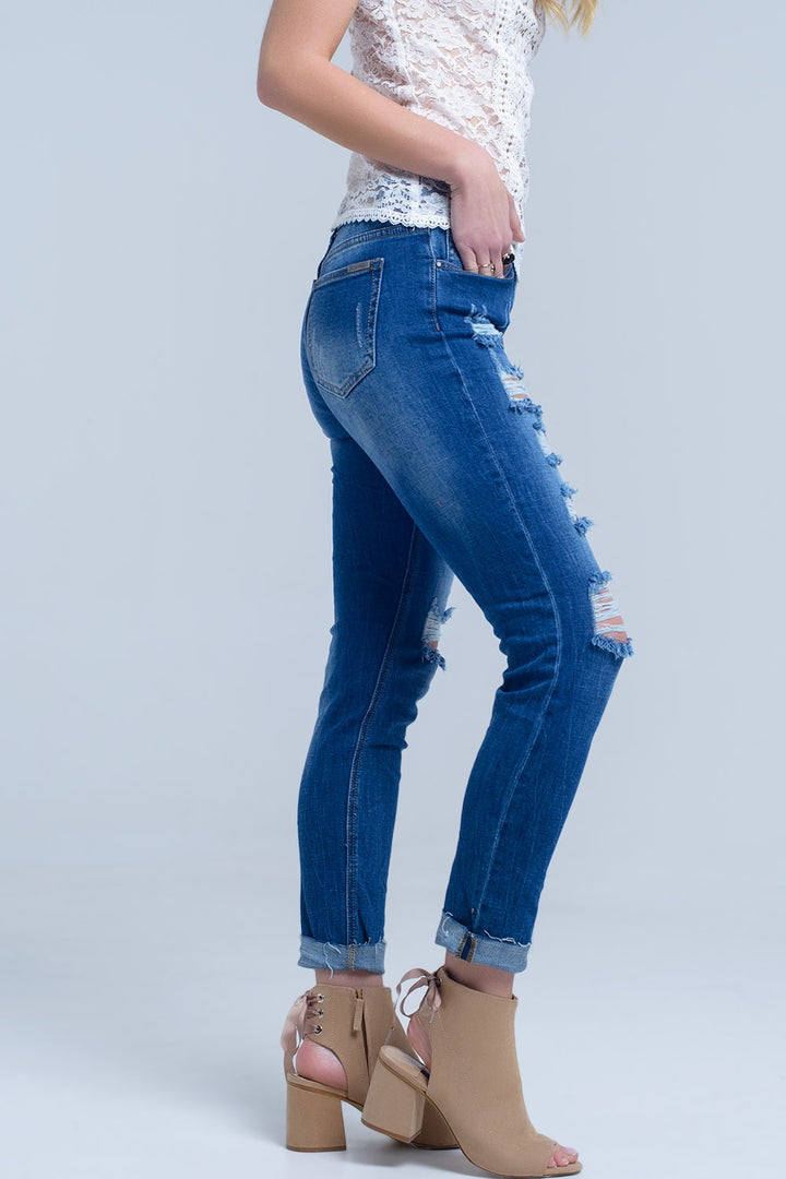 Jean with Shredded Rips and Raw-Cut Cuffs by Q2