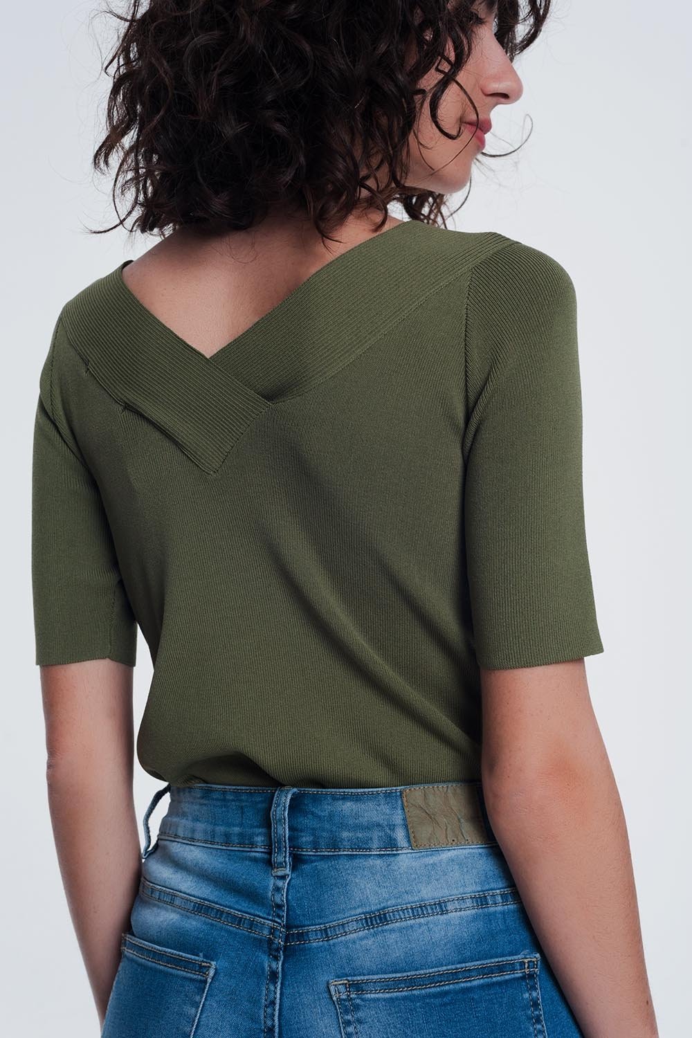 Khaki Sweater with V-Neck and Short Sleeves