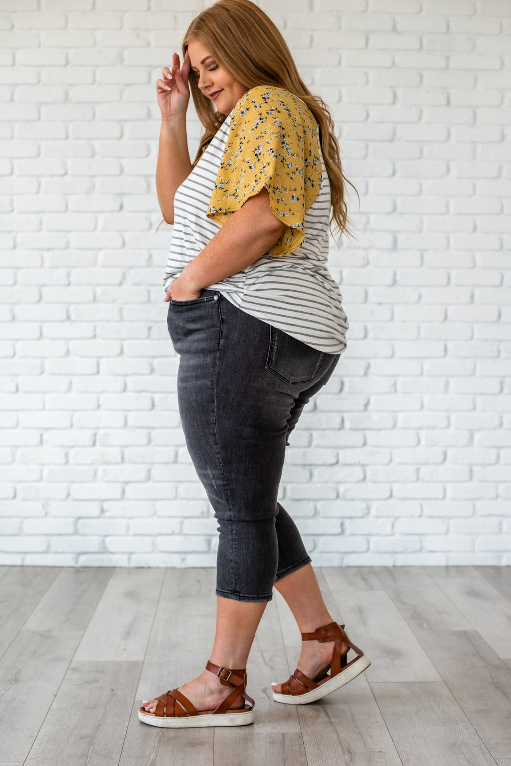 Judy Blue Alright With Me Women's Capri Jeans