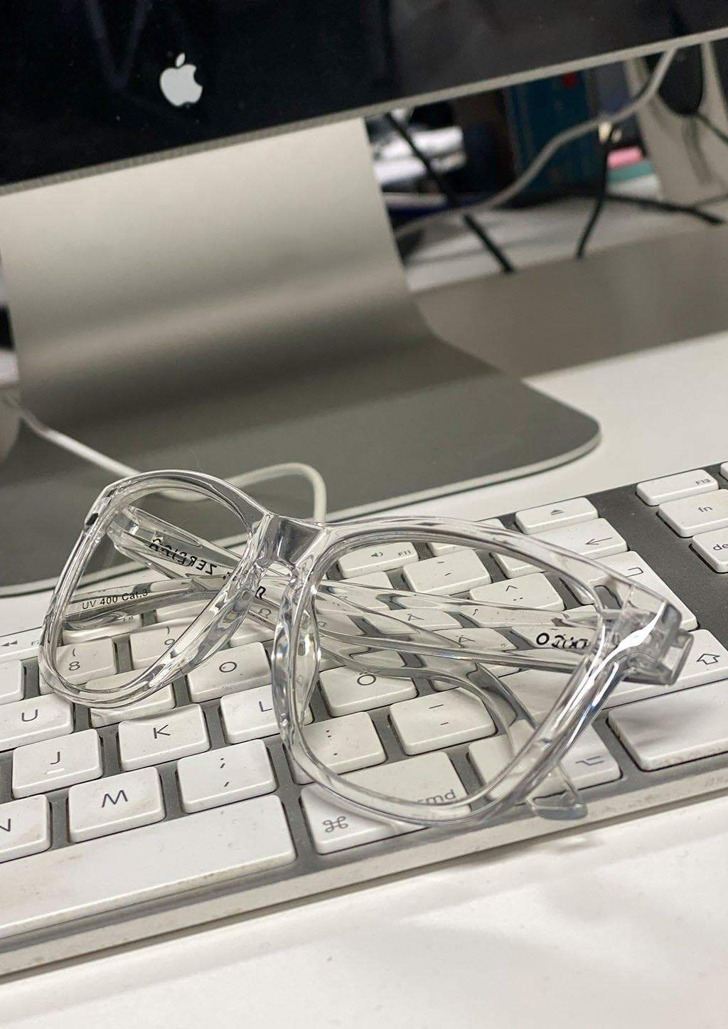 MOOD Wayfarer V2 Bluelight Yang Sunglasses by Zerpico