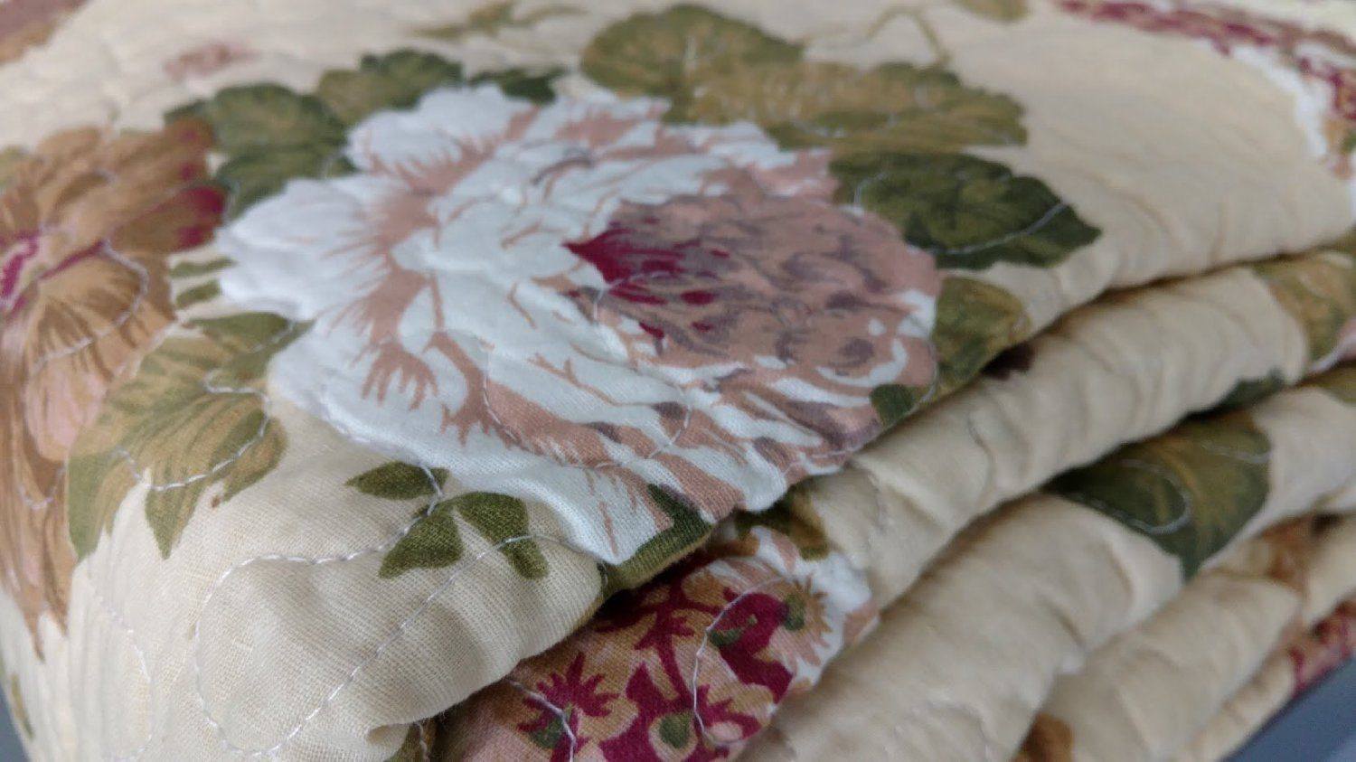Dusty Roses Garden Floral Patchwork Cotton Quilted Bedspread Set