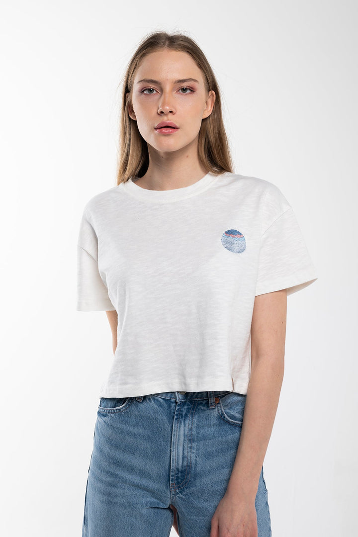 White Nature Embroidery T-Shirt