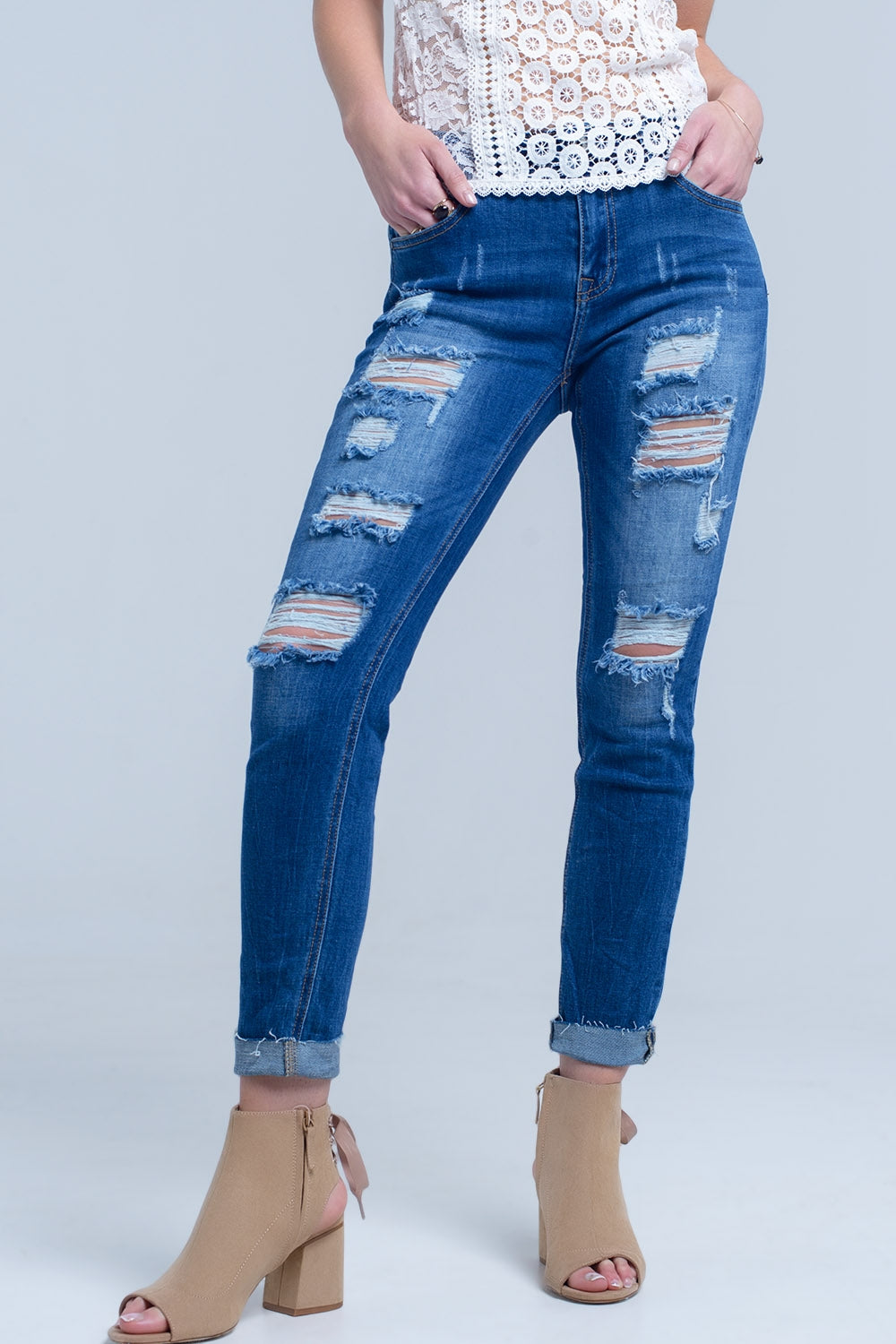 Jean with Shredded Rips and Raw-Cut Cuffs by Q2