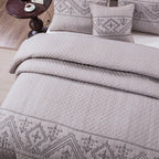 Elegant Fair Isle Purple Grey Yarn Dyed Quilted Coverlet Bedspread Set