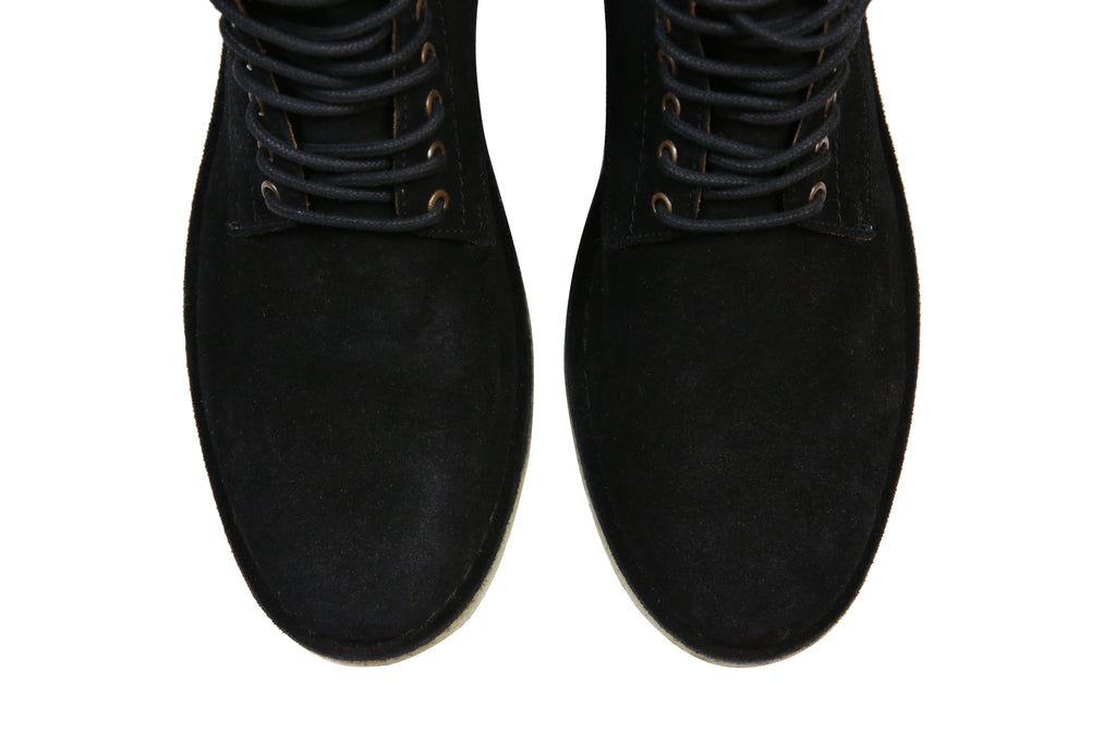 The Hunter Laced Boot | Black