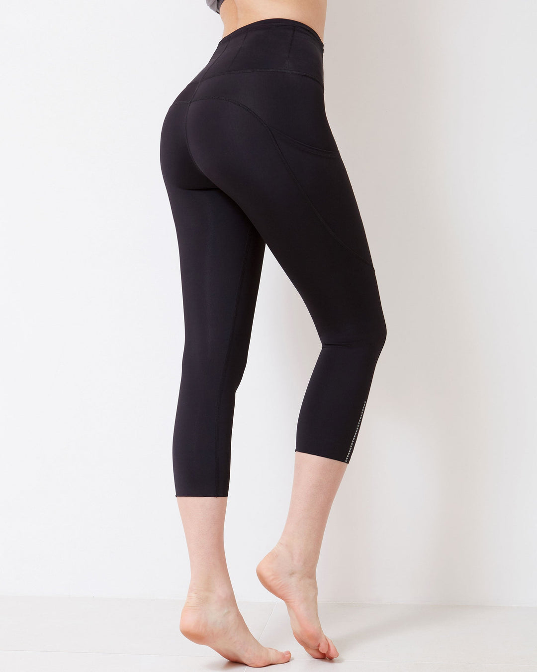 Energy Reflective Silkiflex™ Legging 21.5"