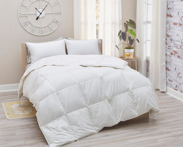 White Goose Down Comforter